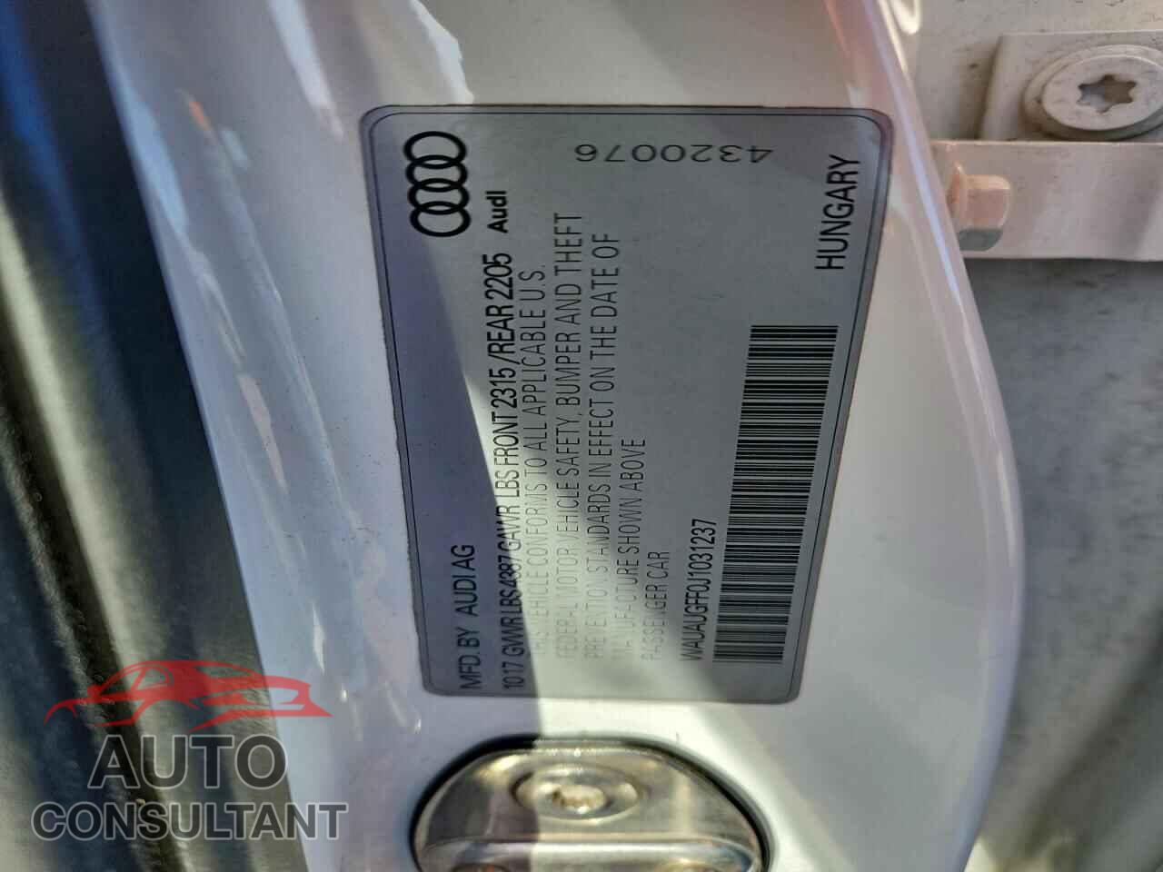 AUDI A3 2018 - WAUAUGFF0J1031237