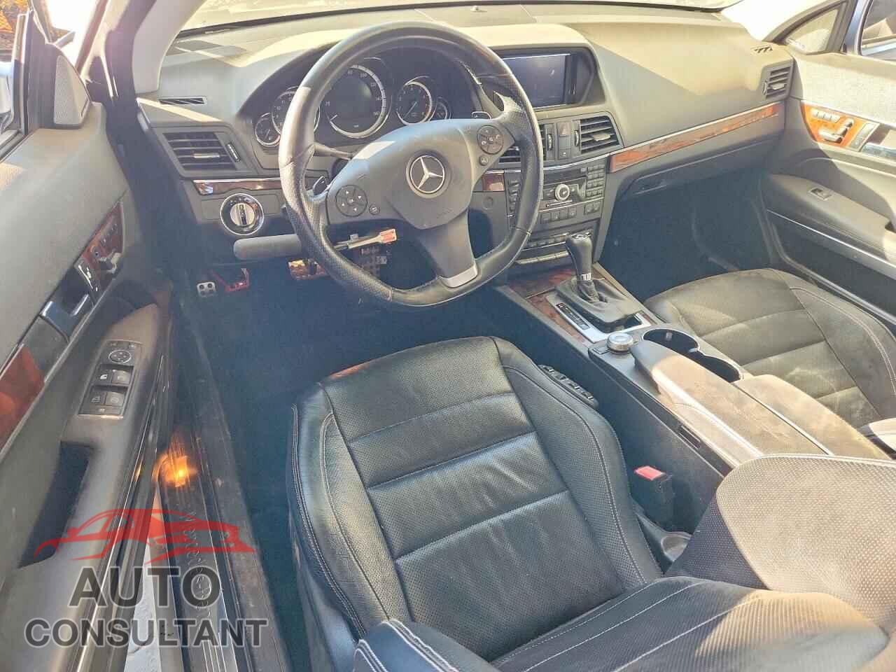 MERCEDES-BENZ E-CLASS 2010 - WDDKJ7CB9AF026211