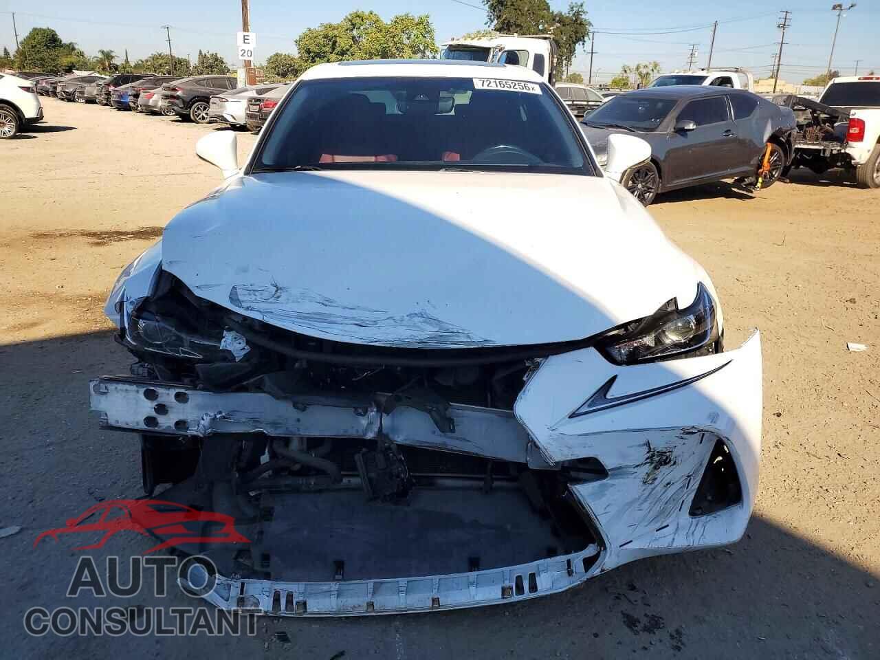 LEXUS IS 2017 - JTHBA1D27H5051077