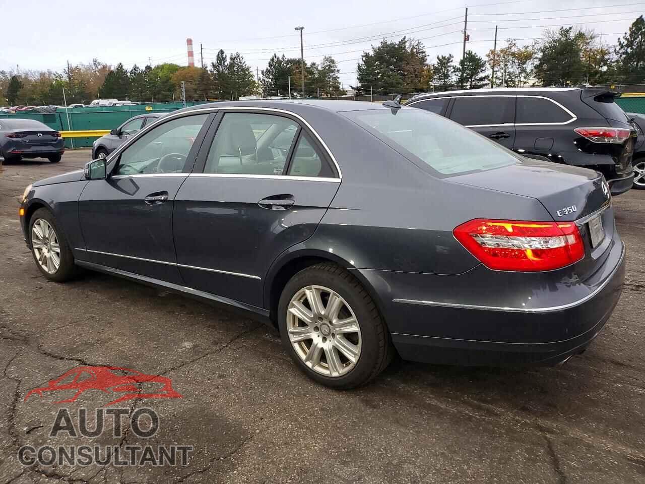 MERCEDES-BENZ E-CLASS 2013 - WDDHF8JB1DA742915
