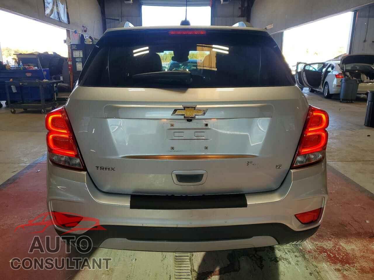 CHEVROLET TRAX 2017 - KL7CJLSB7HB229024