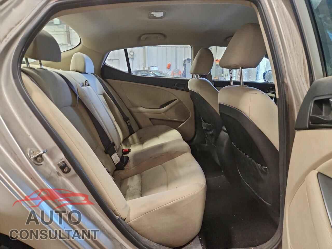 KIA OPTIMA 2014 - KNAGM4A72E5458734