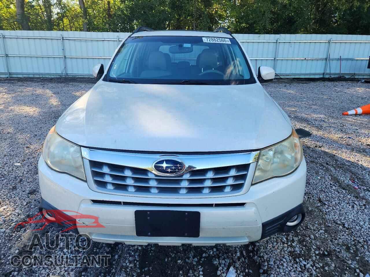 SUBARU FORESTER 2013 - JF2SHAEC5DH406438