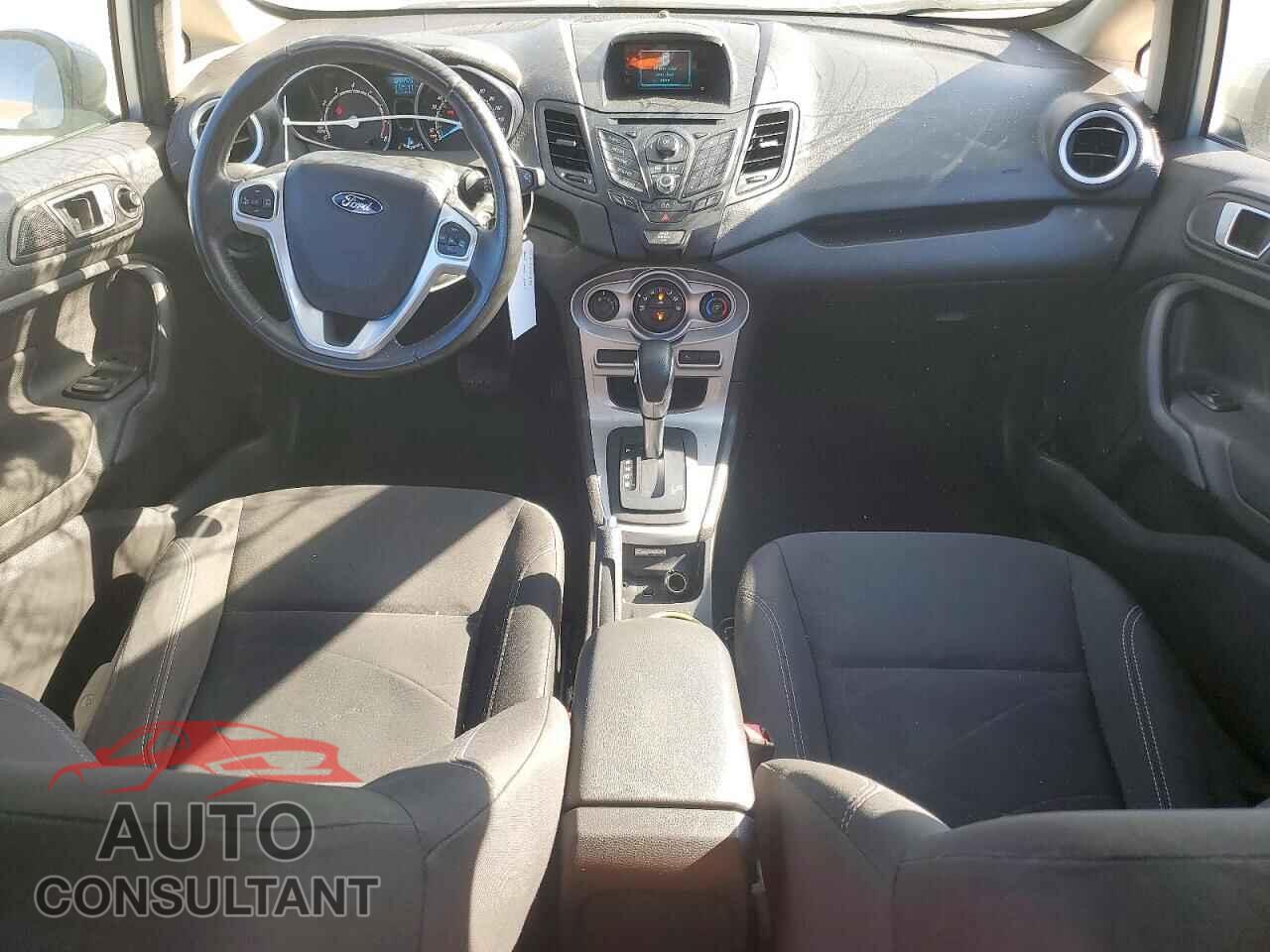 FORD FIESTA 2015 - 3FADP4EJ7FM162502