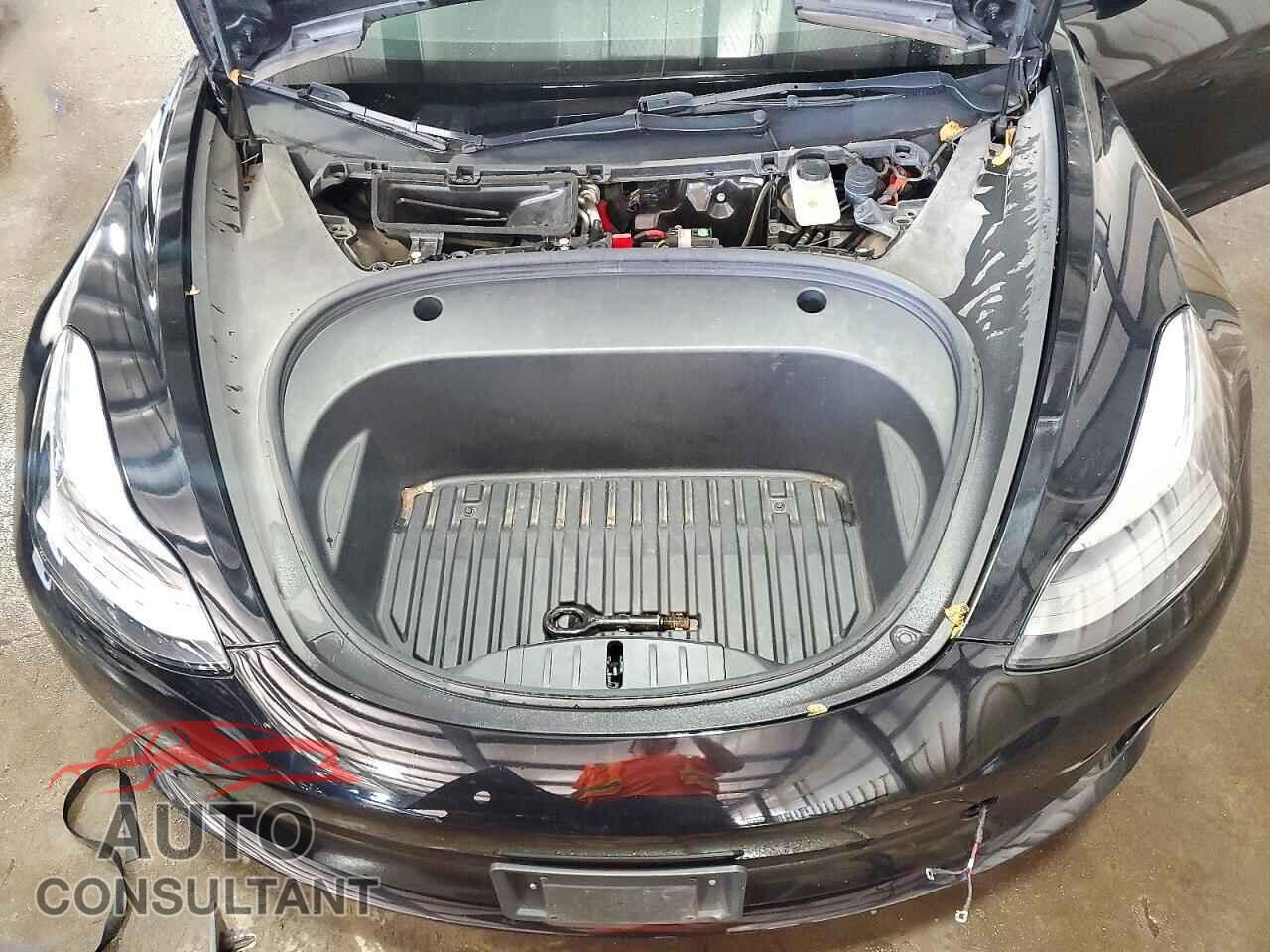 TESLA MODEL 3 2023 - 5YJ3E1EA5PF430351