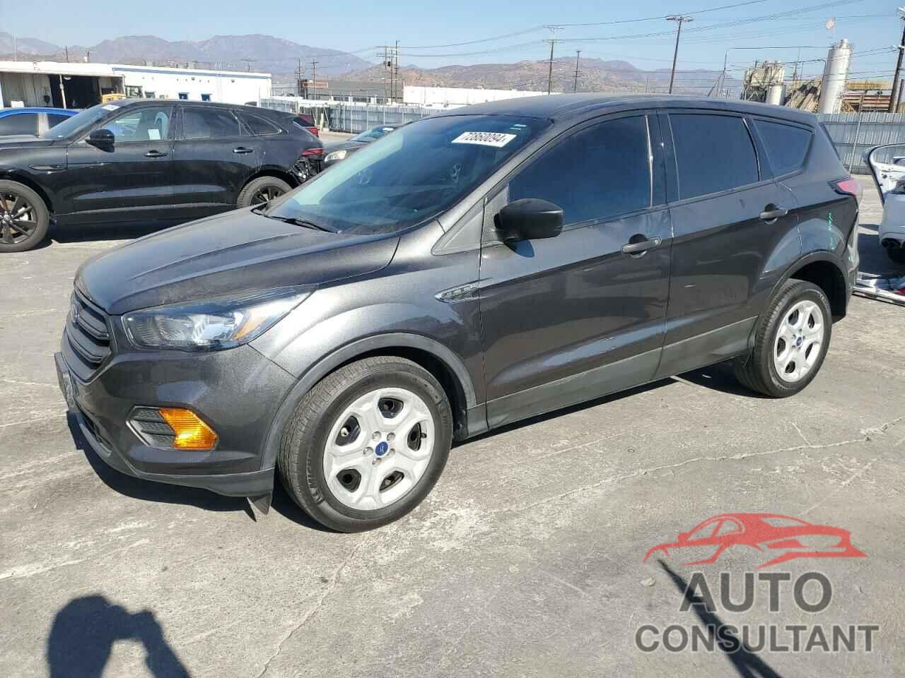 FORD ESCAPE 2018 - 1FMCU0F79JUC09104