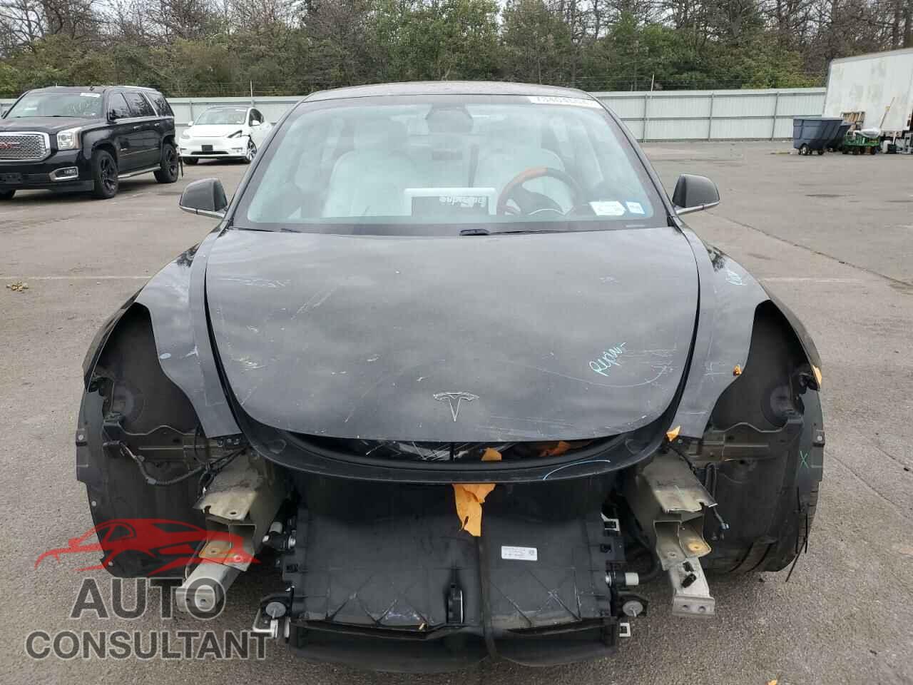 TESLA MODEL 3 2018 - 5YJ3E1EB0JF170750