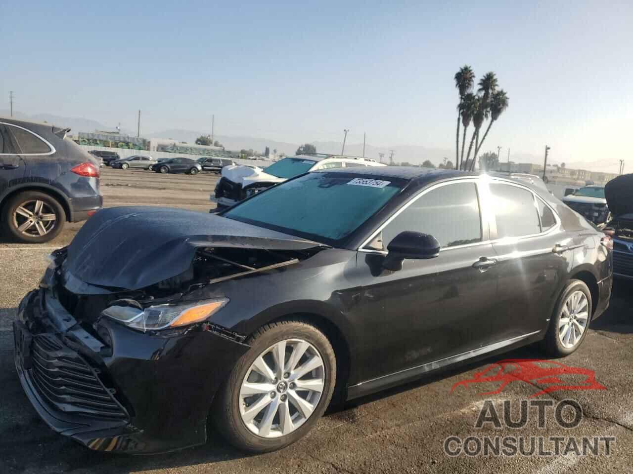 TOYOTA CAMRY 2018 - 4T1B11HK3JU565706