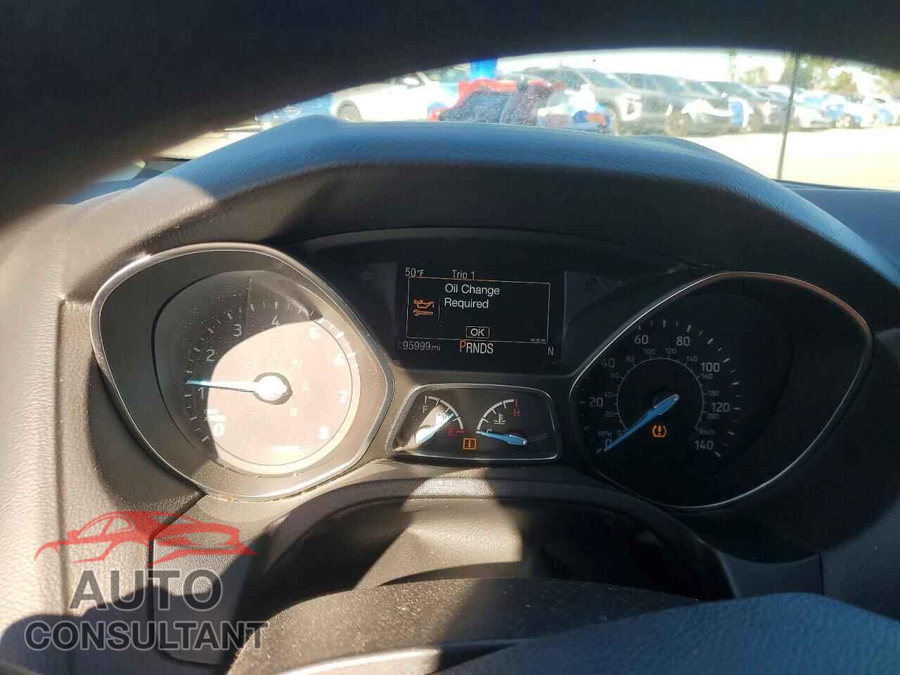 FORD FOCUS 2018 - 1FADP3M26JL297825