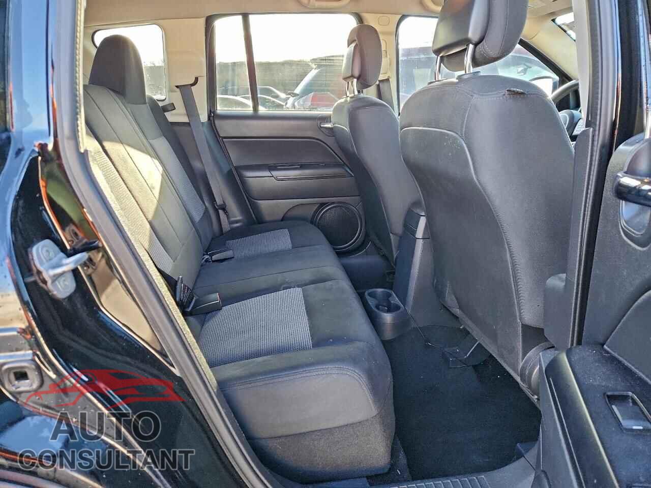 JEEP COMPASS 2014 - 1C4NJCBAXED504355