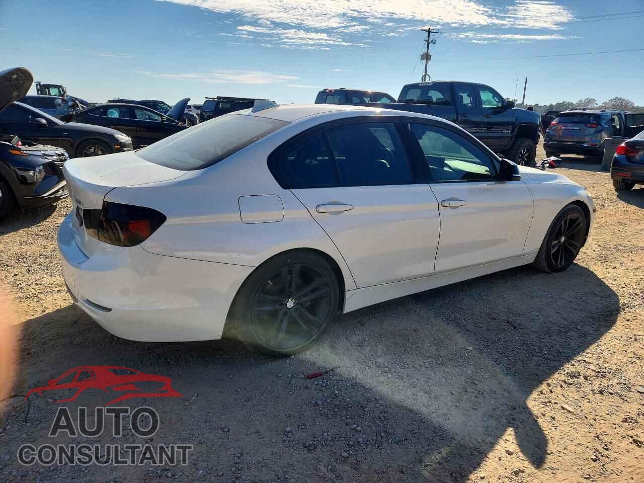 BMW 3 SERIES 2013 - WBA3A5C5XDF604301
