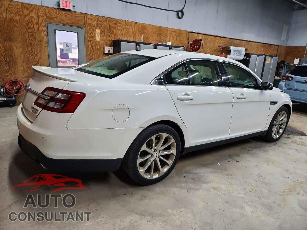 FORD TAURUS 2016 - 1FAHP2J84GG150232
