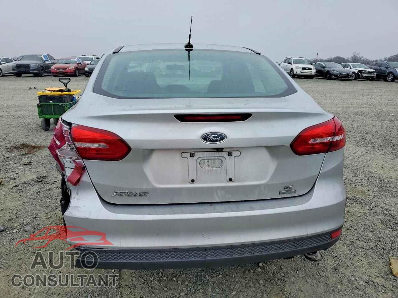 FORD FOCUS 2017 - 1FADP3FE7HL238896