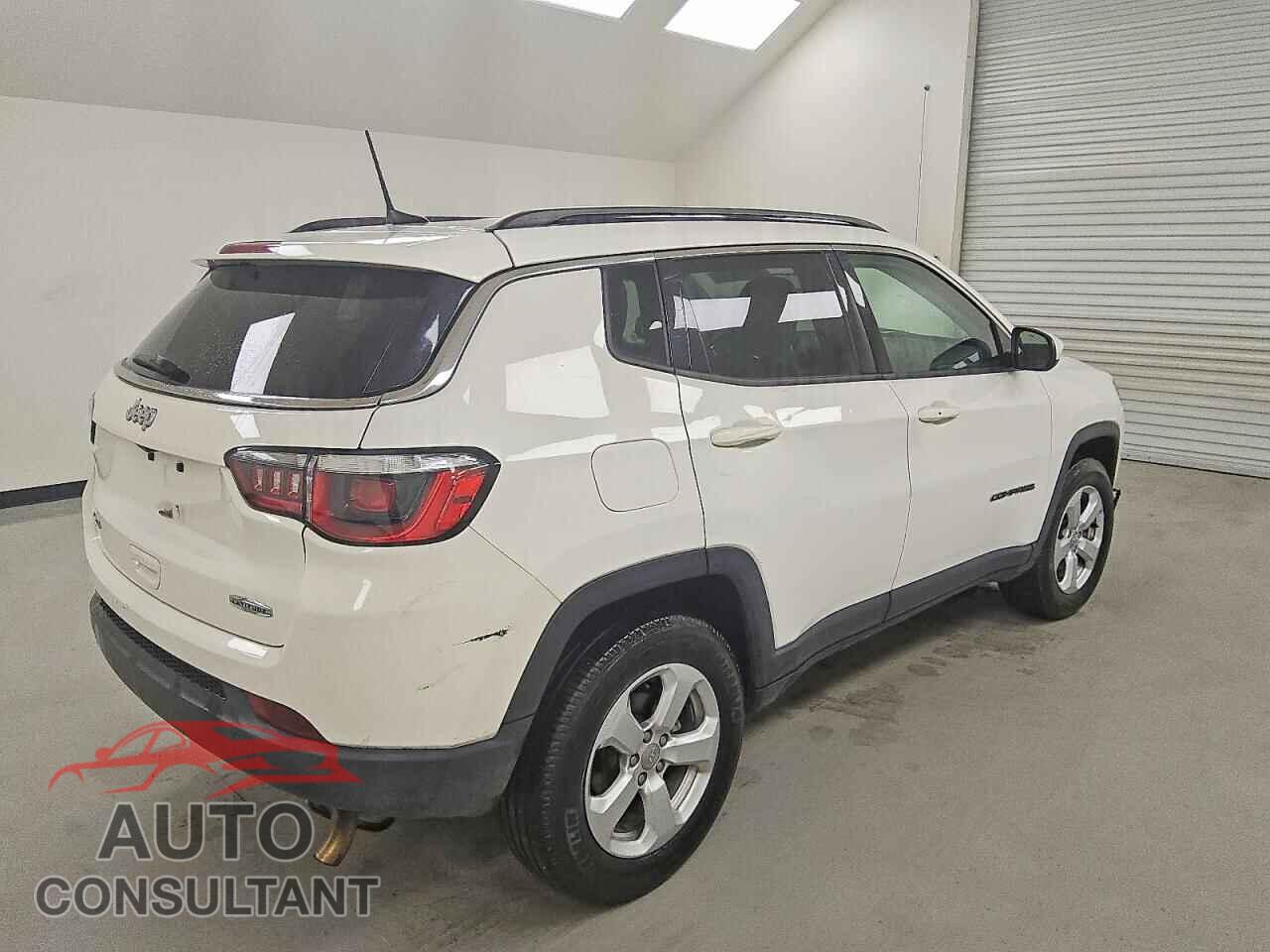 JEEP COMPASS 2019 - 3C4NJDBB0KT652891