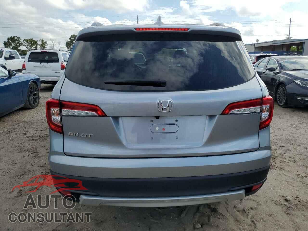 HONDA PILOT 2020 - 5FNYF5H59LB014273