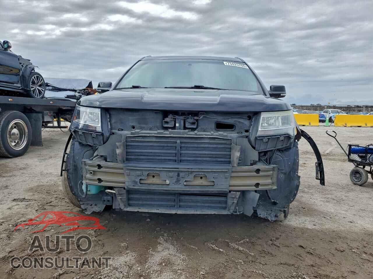 FORD EXPLORER 2017 - 1FM5K7D82HGA67366