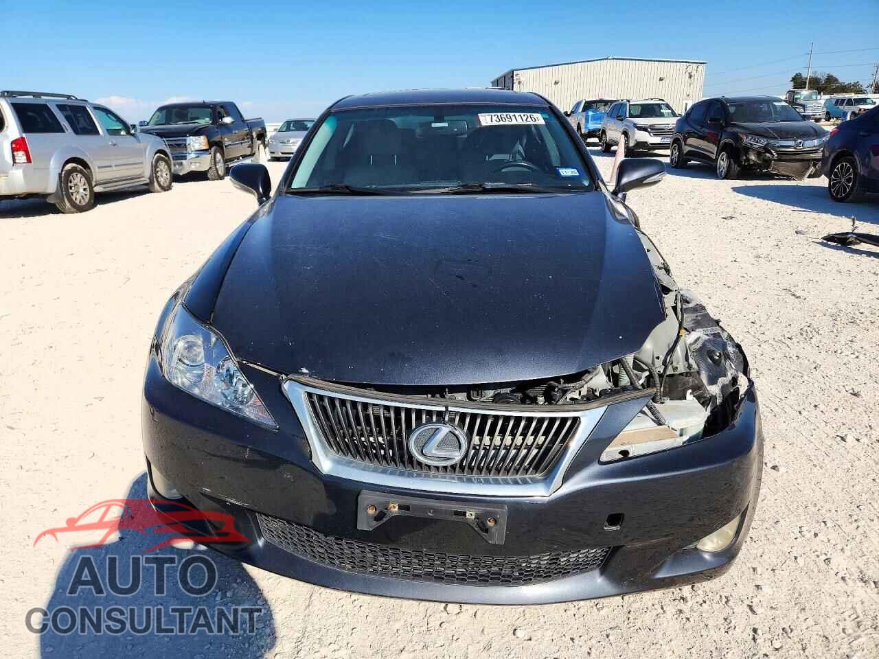 LEXUS IS 2010 - JTHBF5C29A5110193