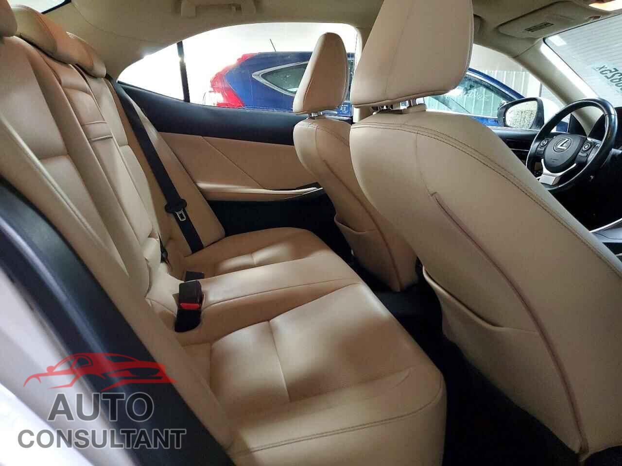 LEXUS IS 2015 - JTHCF1D28F5016356