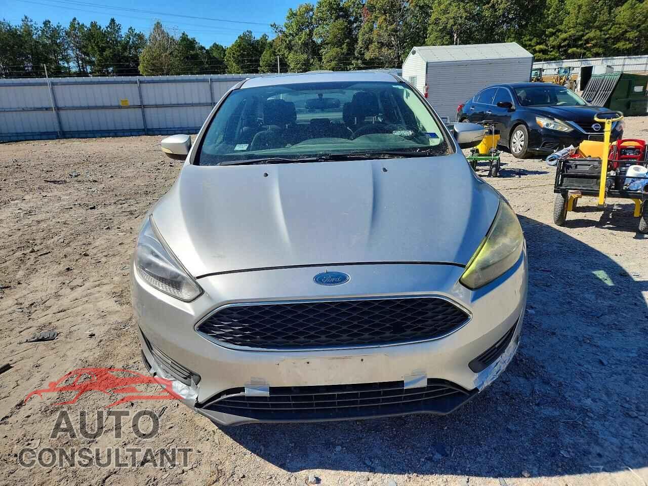 FORD FOCUS 2017 - 1FADP3H29HL289612