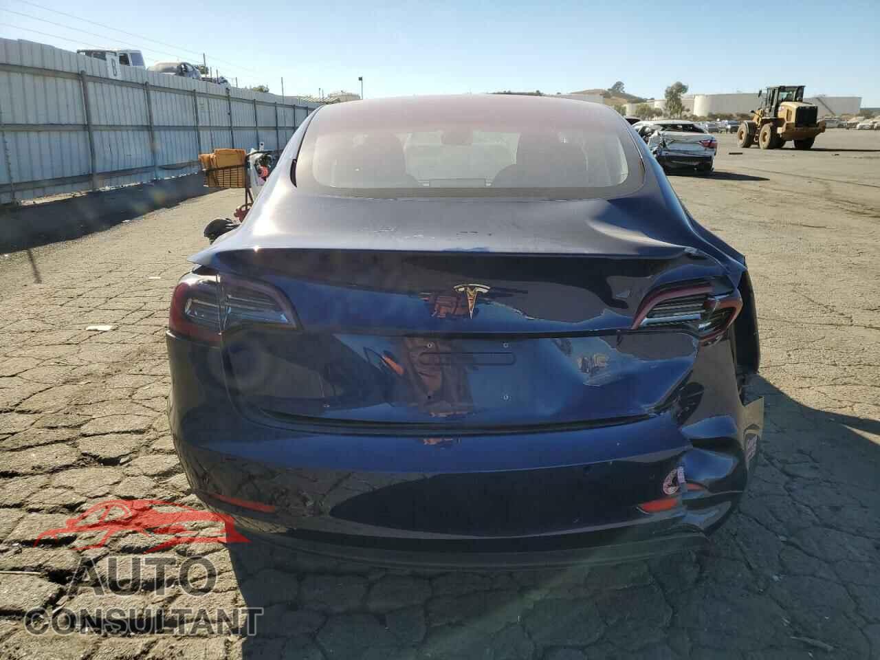 TESLA MODEL 3 2018 - 5YJ3E1EA9JF022507