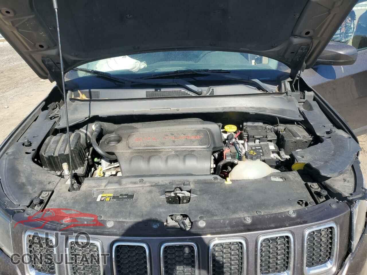 JEEP COMPASS 2018 - 3C4NJDBB2JT256105