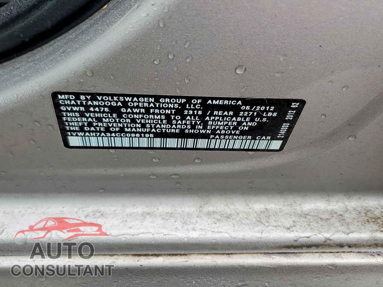 VOLKSWAGEN PASSAT 2012 - 1VWAH7A34CC096195