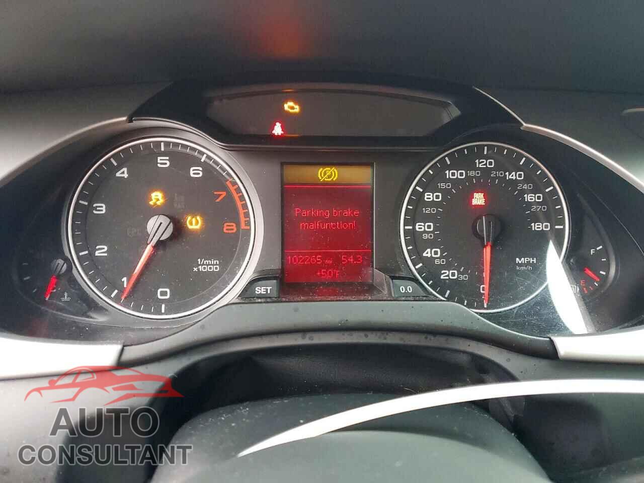 AUDI A4 2011 - WAUDFAFL7BN026251