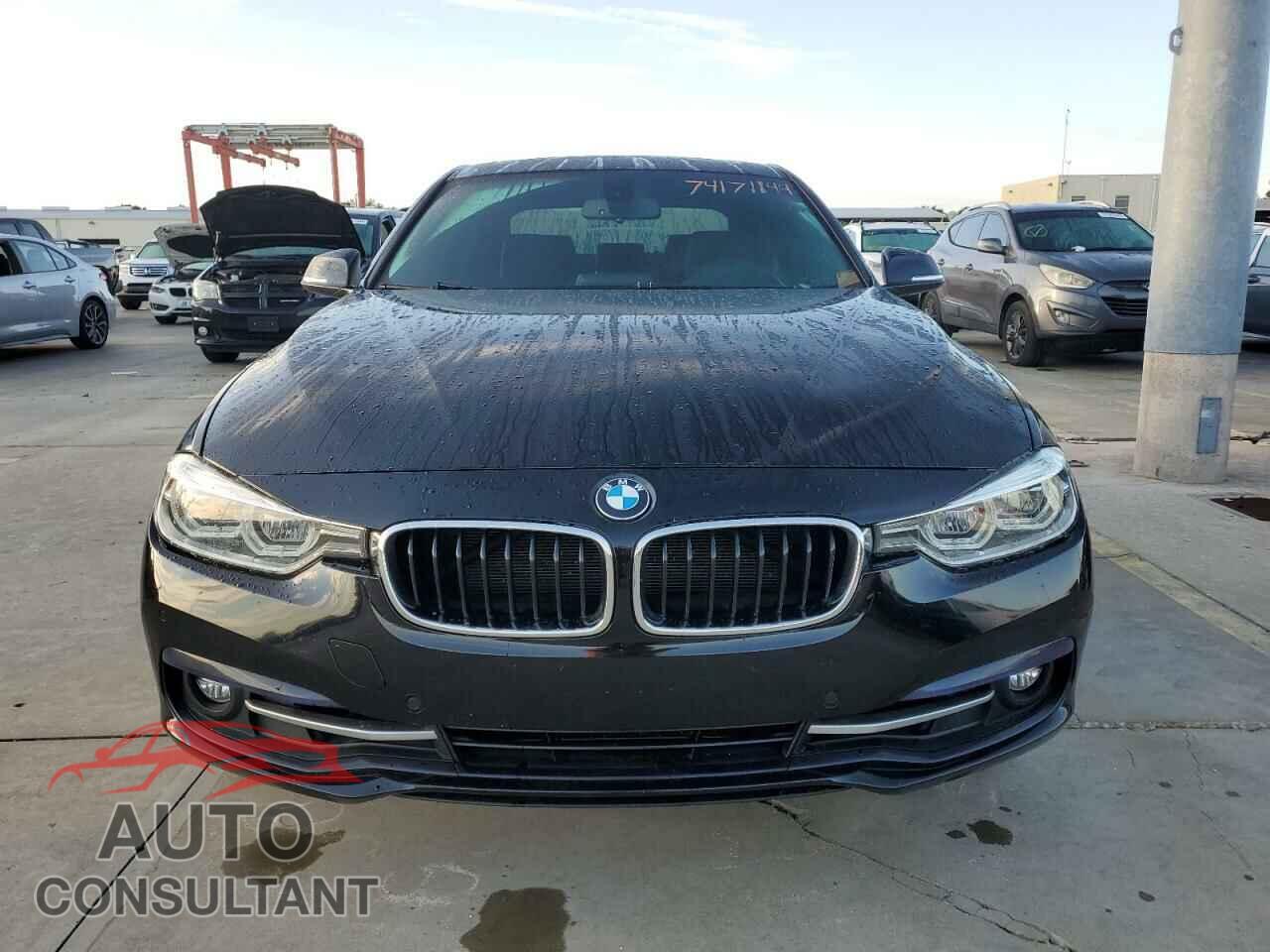 BMW 3 SERIES 2017 - WBA8B9G37HNU55702