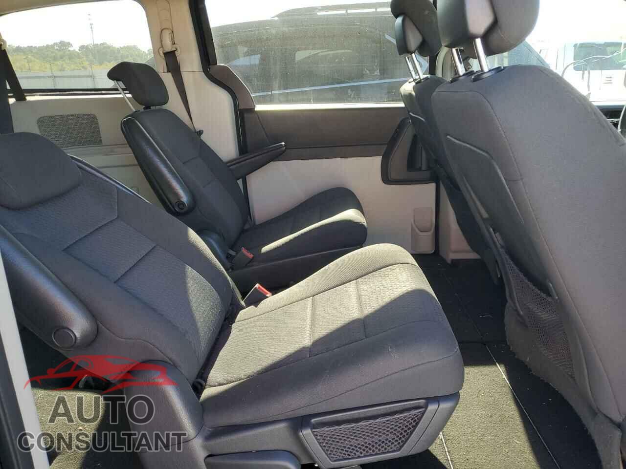 DODGE CARAVAN 2010 - 2D4RN3D15AR462884