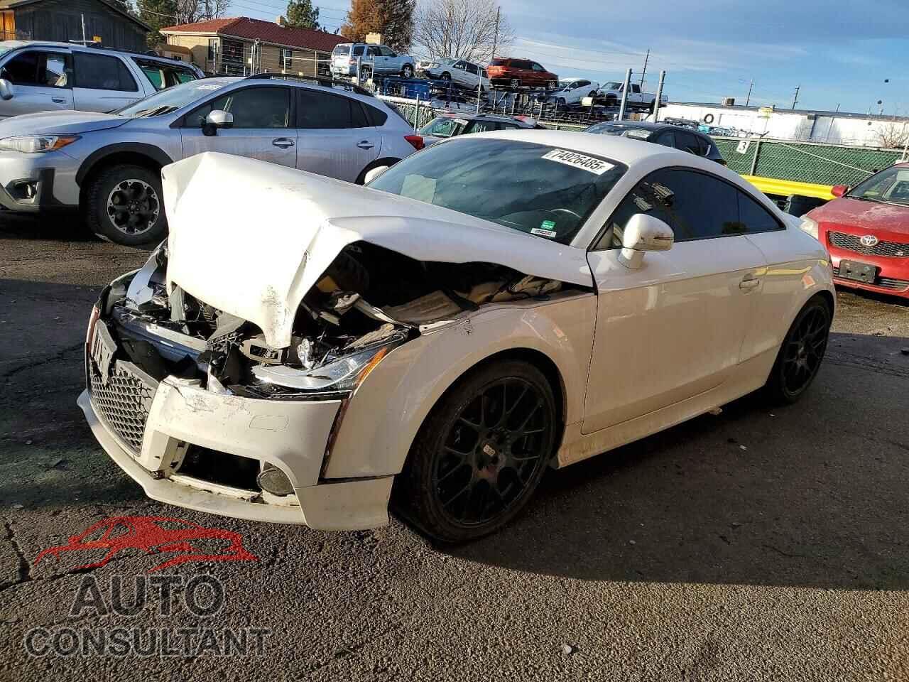 AUDI TT 2014 - TRUBFAFK0E1004885