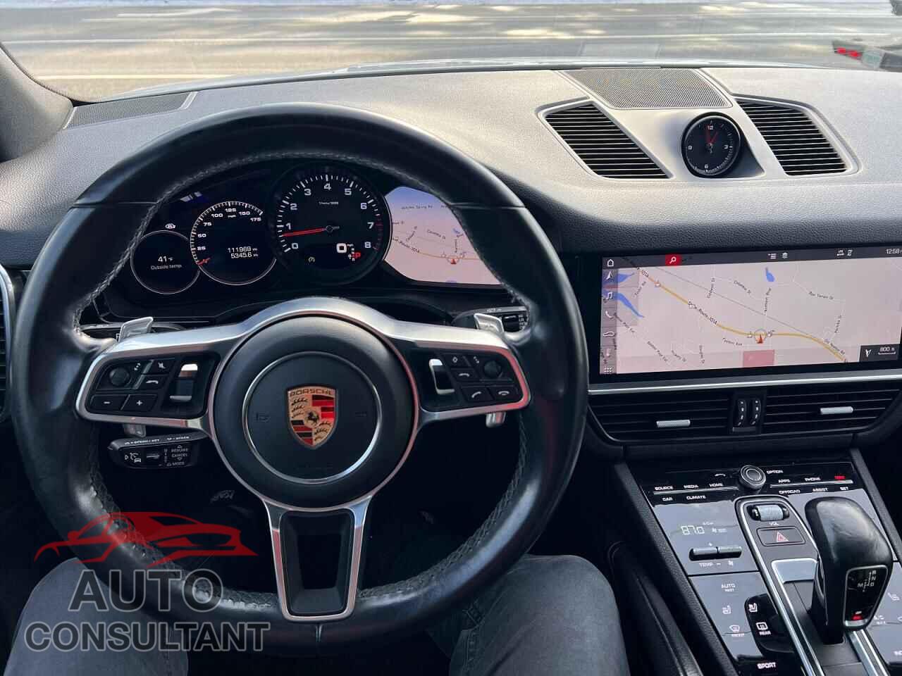 PORSCHE CAYENNE 2019 - WP1AA2AY4KDA09702