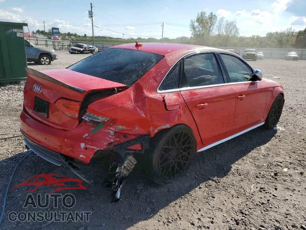 AUDI S4/RS4 2011 - WAUBGAFLXBA048059