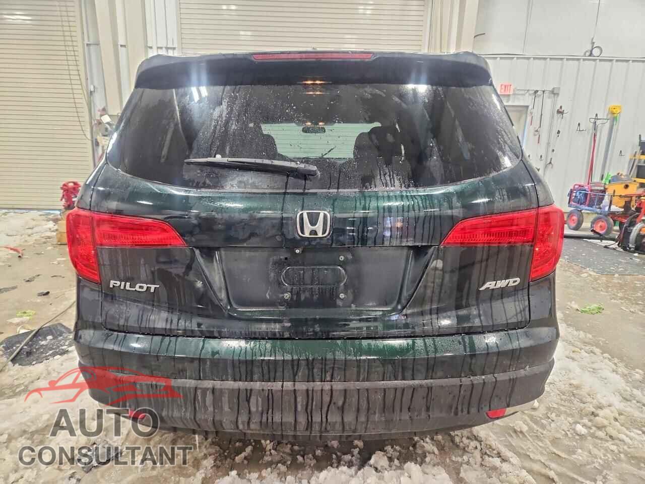 HONDA PILOT 2016 - 5FNYF6H39GB003221