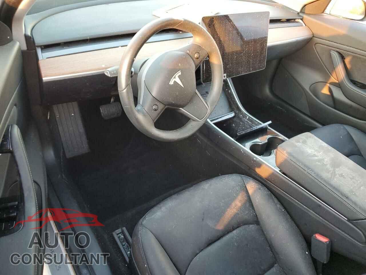 TESLA MODEL 3 2018 - 5YJ3E1EA5JF161999