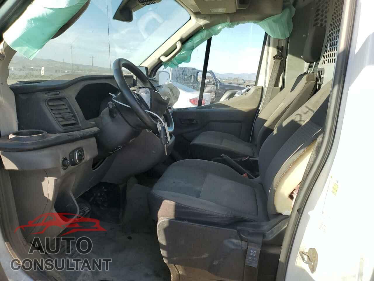 FORD TRANSIT 2020 - 1FTBR2C84LKA11264