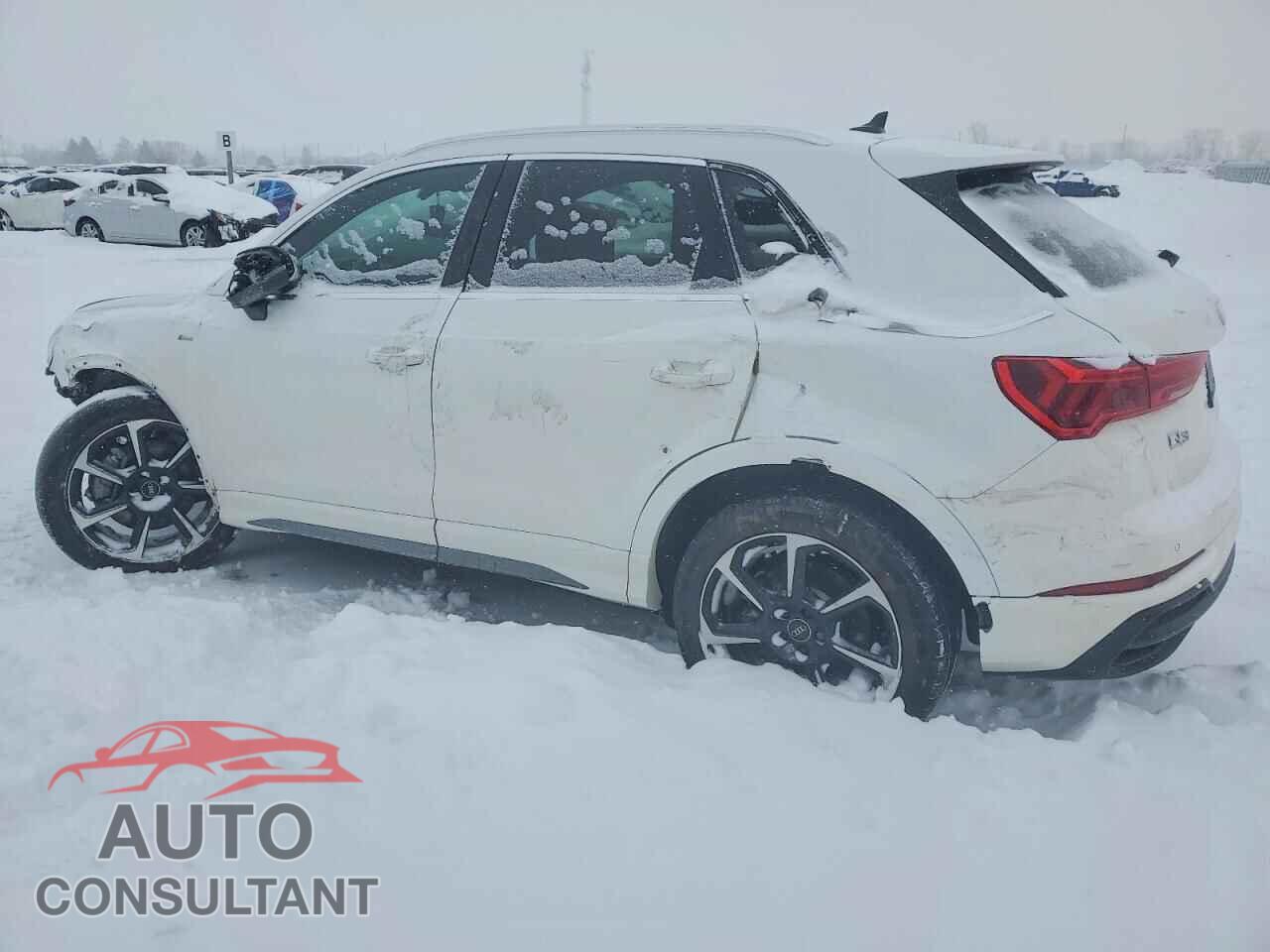 AUDI Q3 2021 - WA1EECF37M1084225