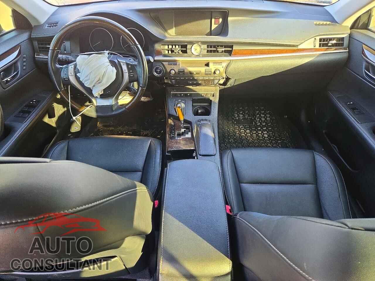 LEXUS ES300 2013 - JTHBW1GG4D2031955