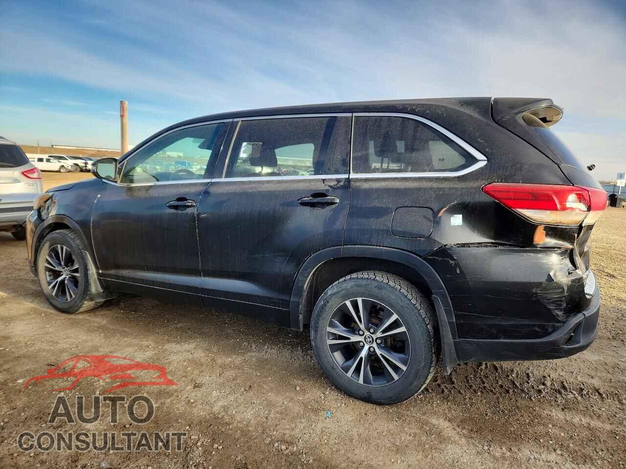 TOYOTA HIGHLANDER 2018 - 5TDBZRFH2JS854504