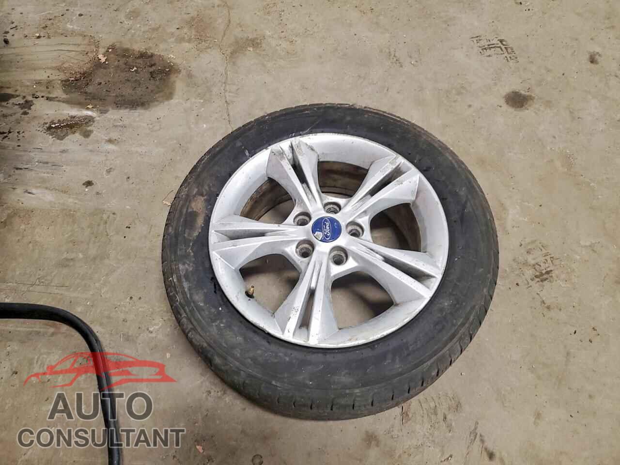 FORD FOCUS 2014 - 1FADP3F21EL332595