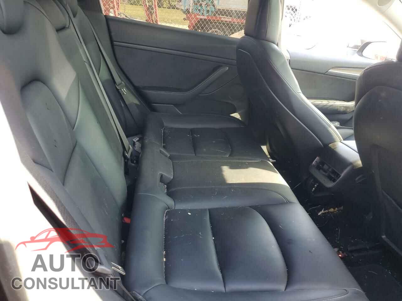 TESLA MODEL 3 2021 - 5YJ3E1EB6MF074402