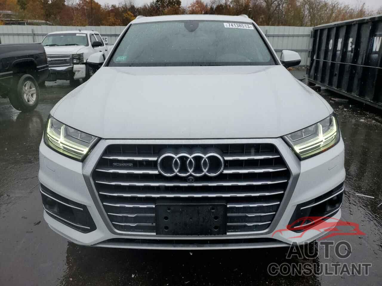 AUDI Q7 2019 - WA1VAAF7XKD017519