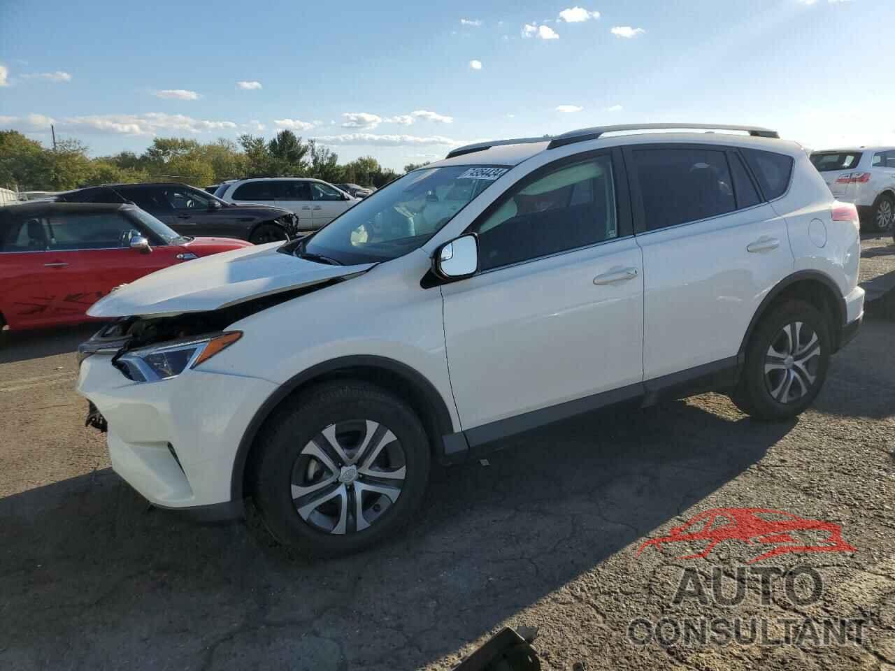 TOYOTA RAV4 2017 - JTMBFREVXHJ135864