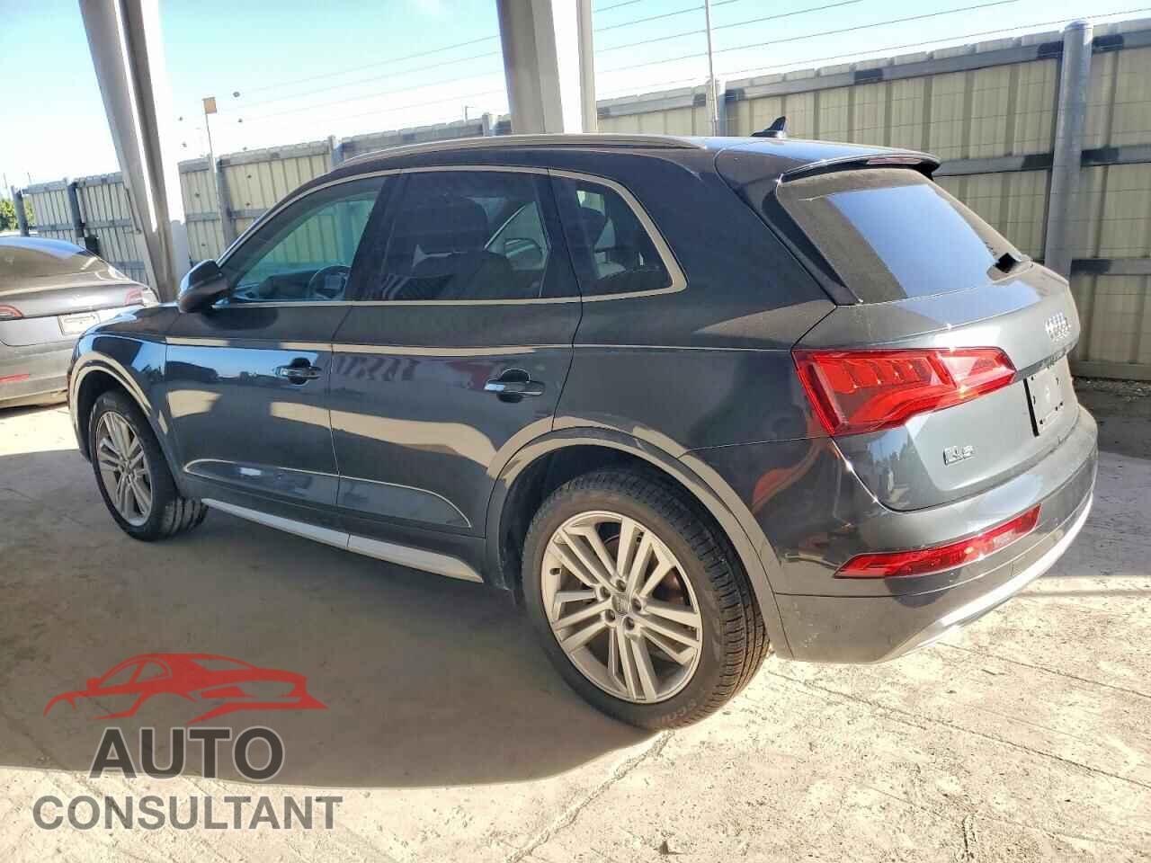 AUDI Q5 2019 - WA1BNAFY2K2016991