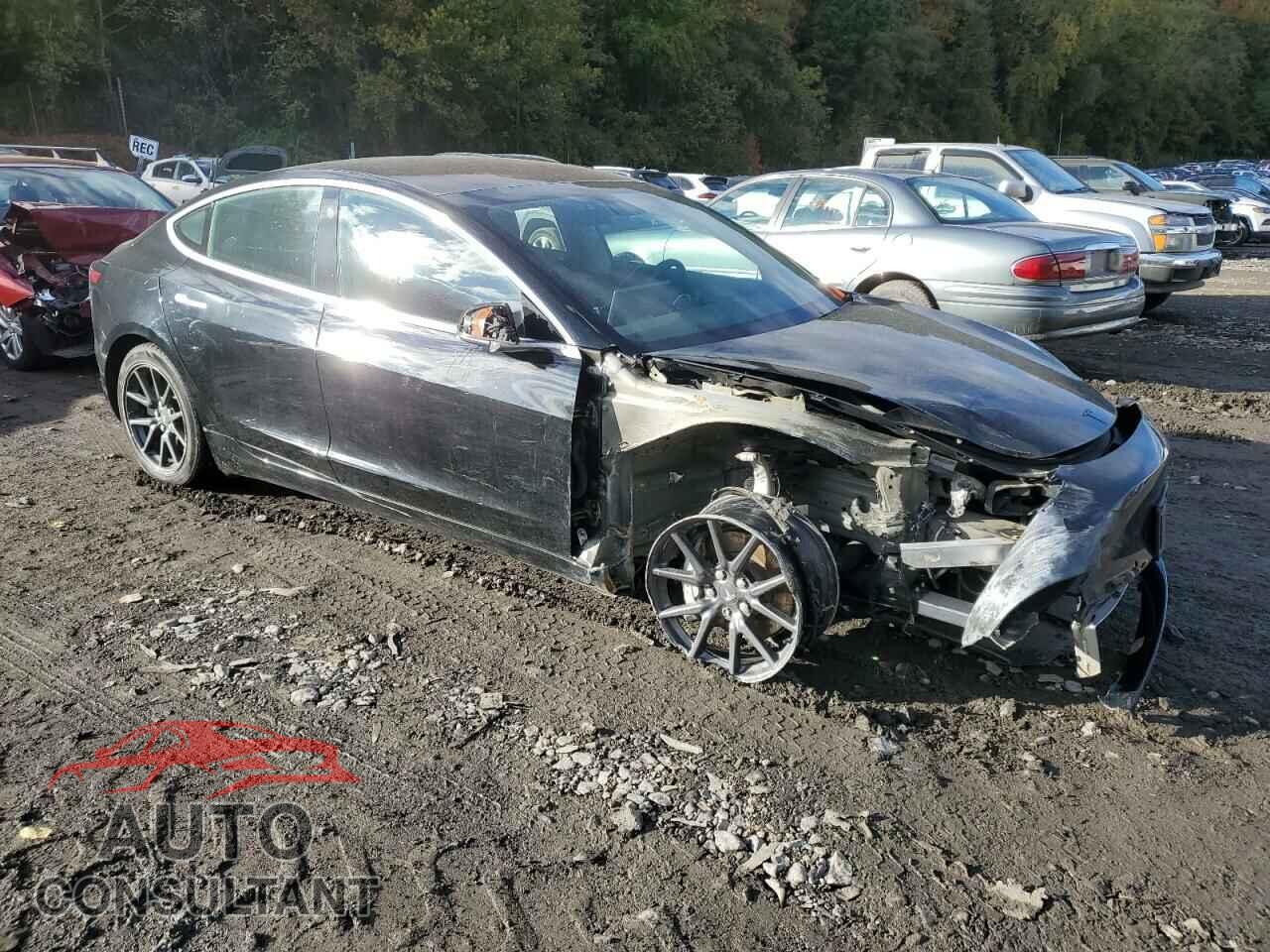TESLA MODEL 3 2018 - 5YJ3E1EB1JF118768