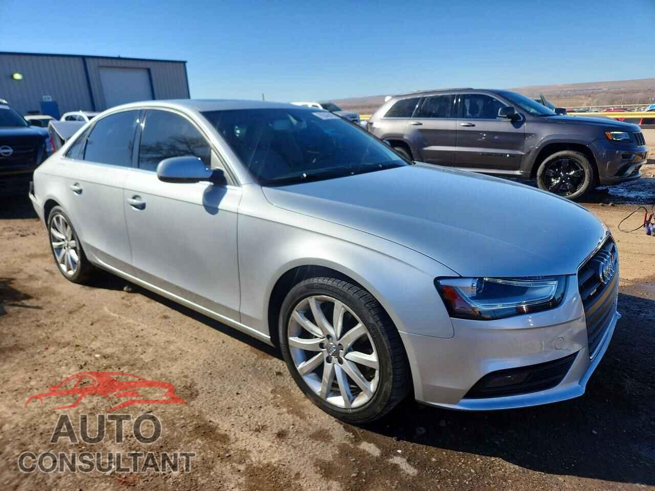 AUDI A4 2013 - WAUFFAFL2DN021096