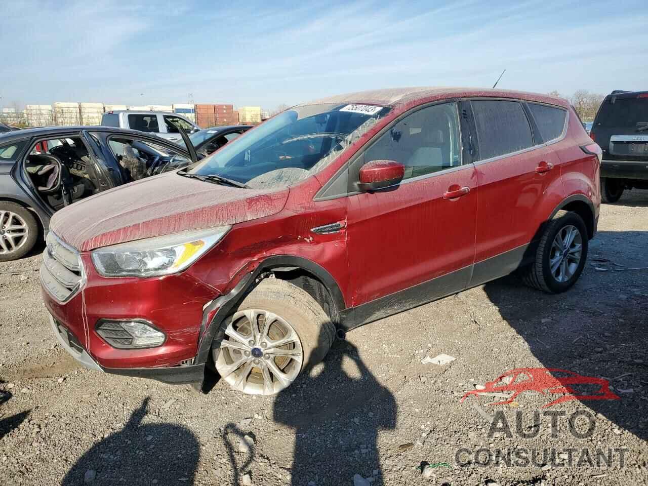 FORD ESCAPE 2017 - 1FMCU0GD5HUC85384