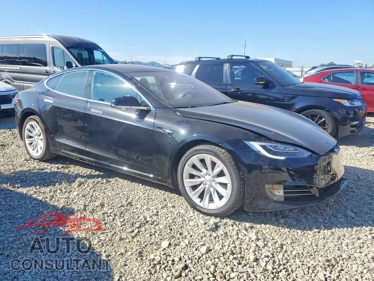 TESLA MODEL S 2018 - 5YJSA1E28JF300118