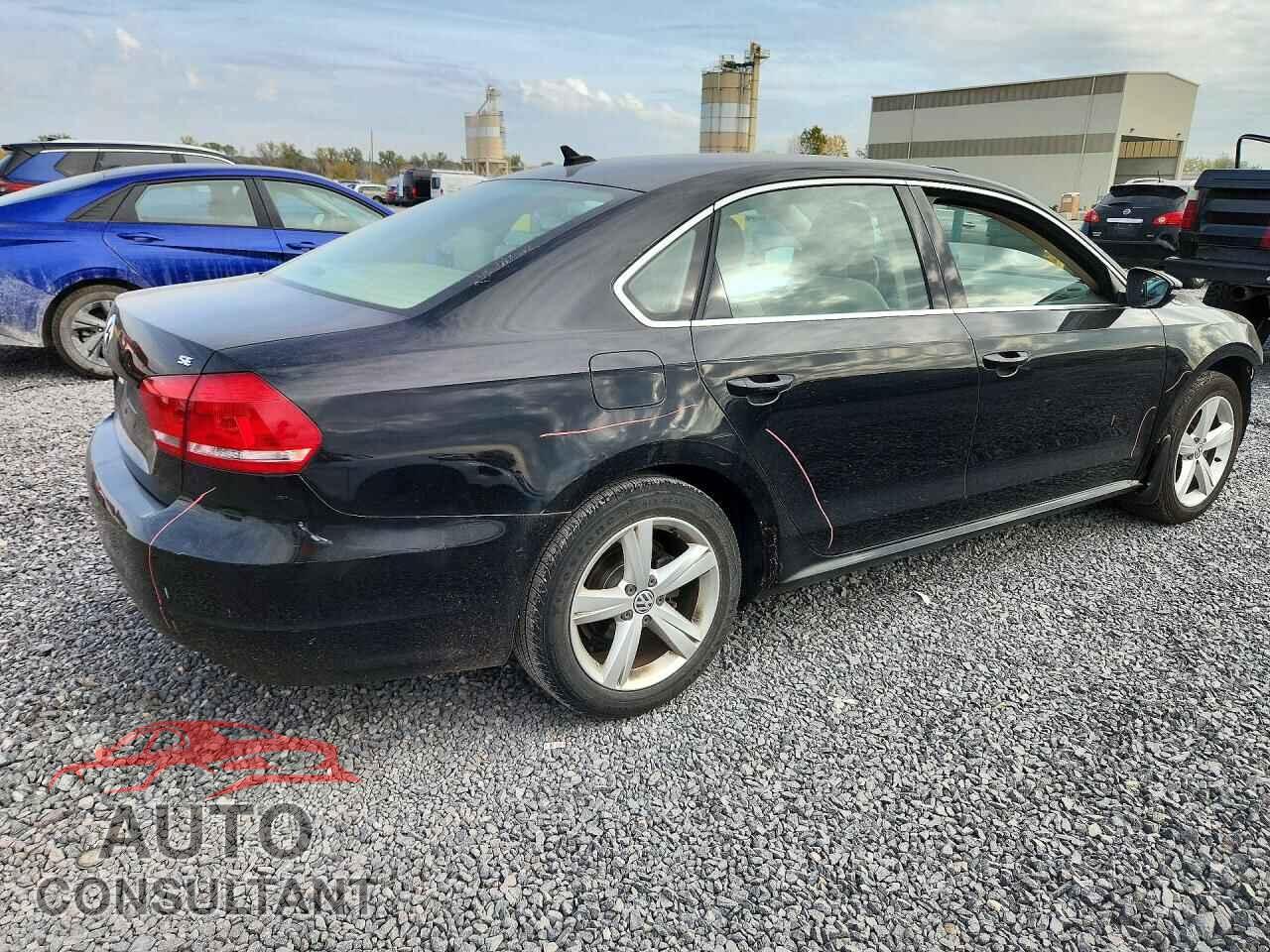 VOLKSWAGEN PASSAT 2012 - 1VWBP7A37CC051825