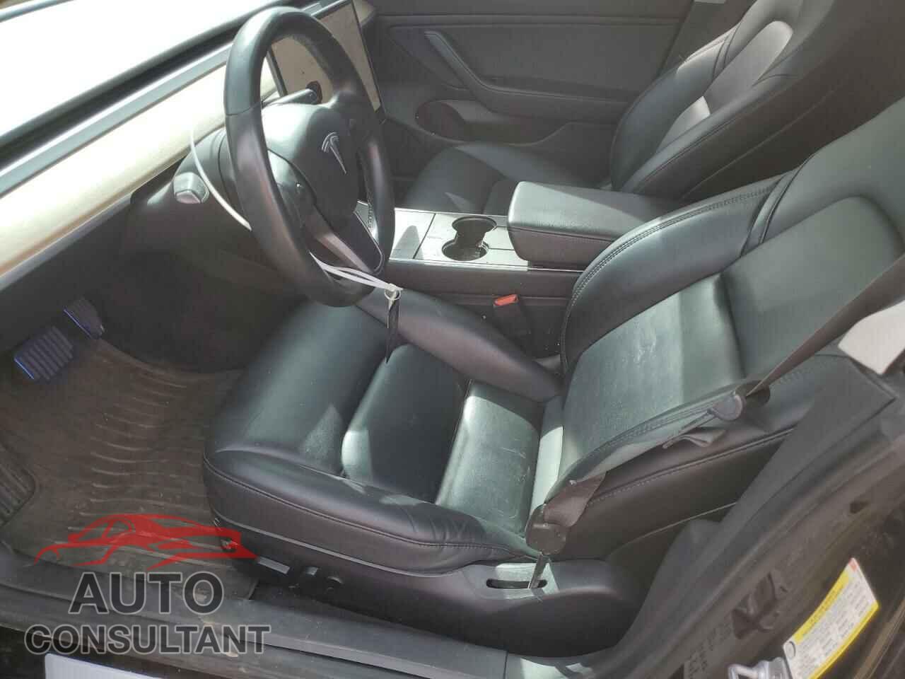 TESLA MODEL 3 2018 - 5YJ3E1EB6JF098209