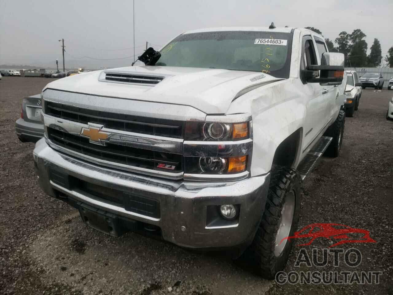 CHEVROLET ALL Models 2018 - 1GC1KWEY2JF132448